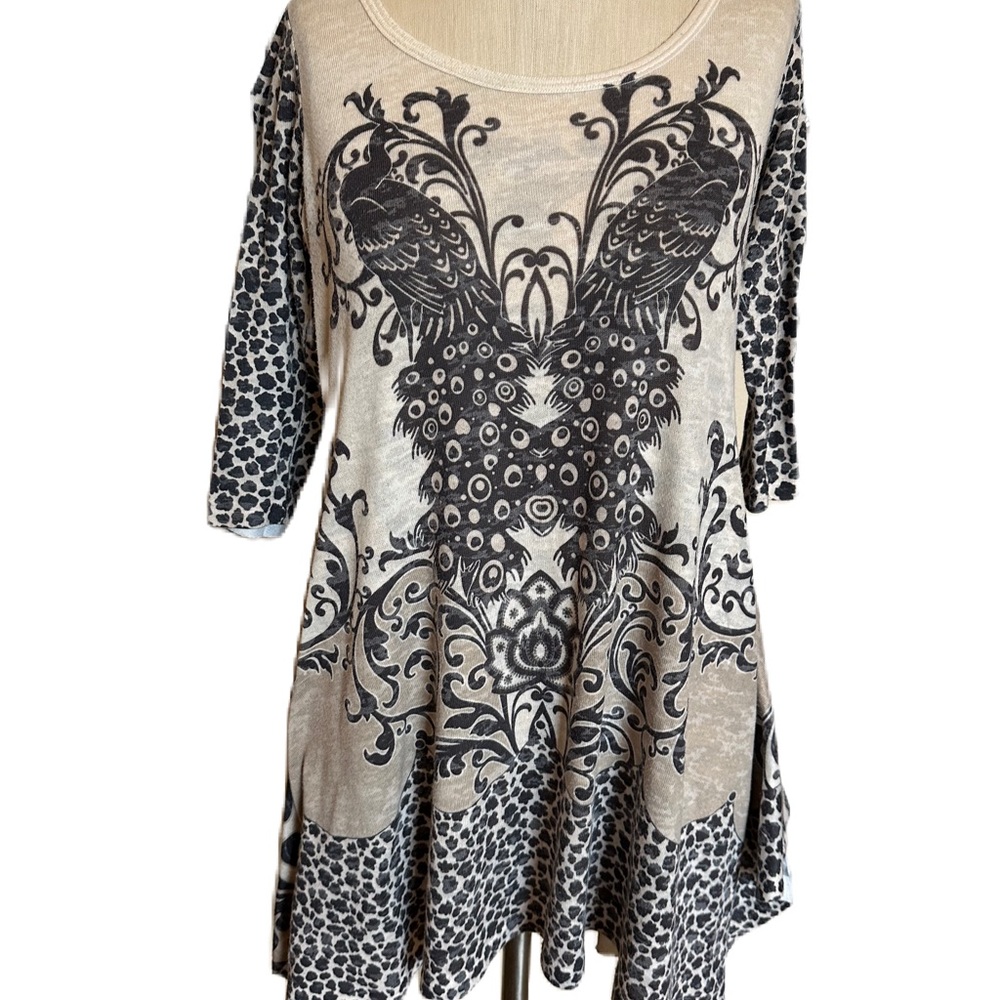 Amma Made In LA Tunic Dress. Size Medium